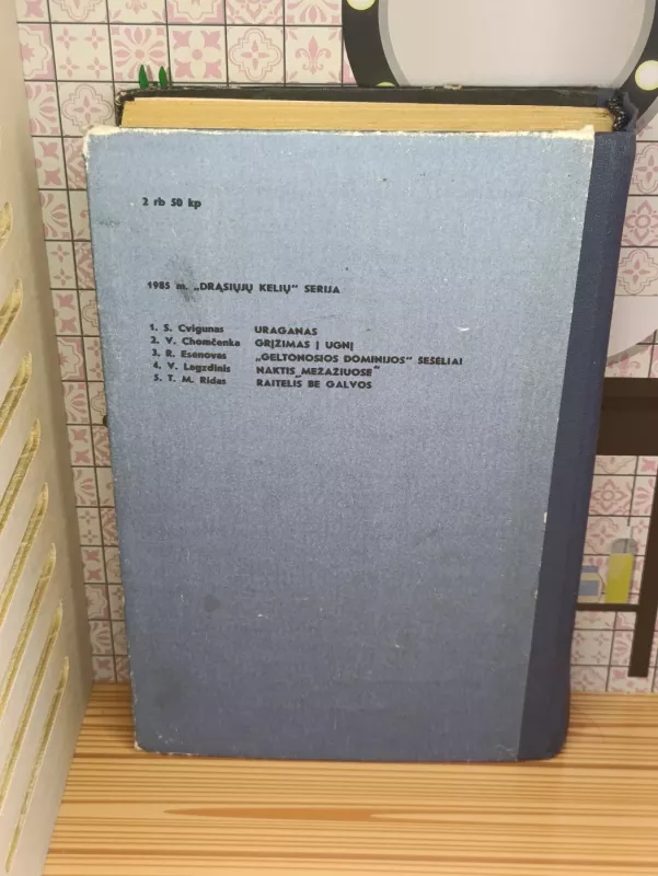 Raitelis be galvos - Tomas Main Ridas, knyga 5