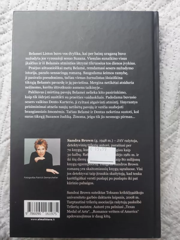 Žemas slėgis - Sandra Brown, knyga 3