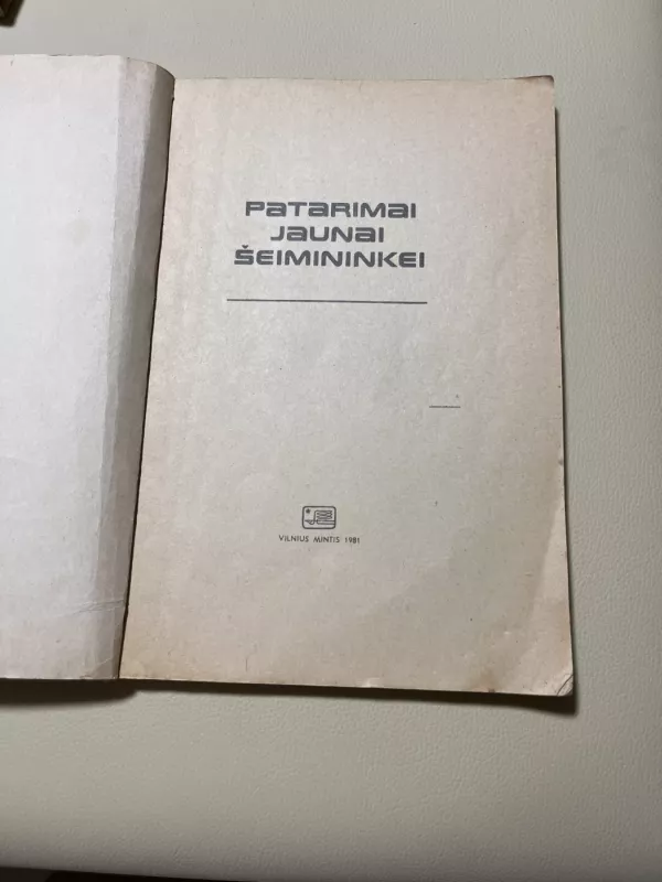 Patarimai jaunai šeimininkei - Irena Balaišienė, knyga 4