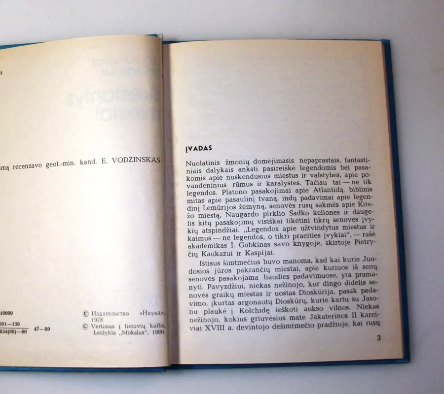 Skęstantys miestai - G. Razumovas, M.  Chasinas, knyga 5