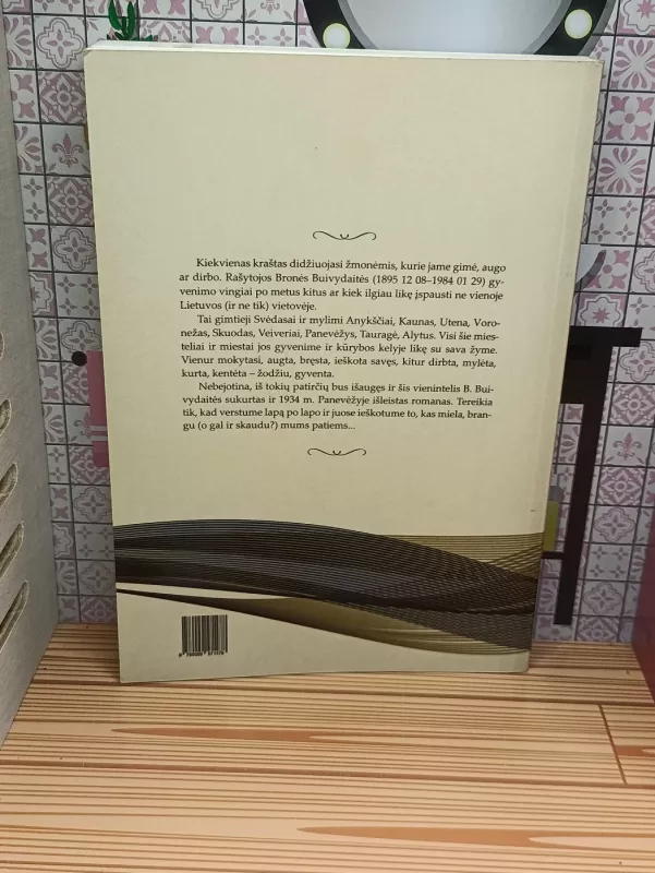 Atversti lapai - Bronė Buivydaitė, knyga 3