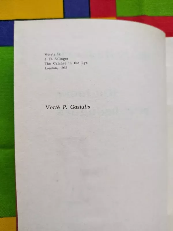 Rugiuose prie bedugnės - Džeromas Selindžeris, knyga 3