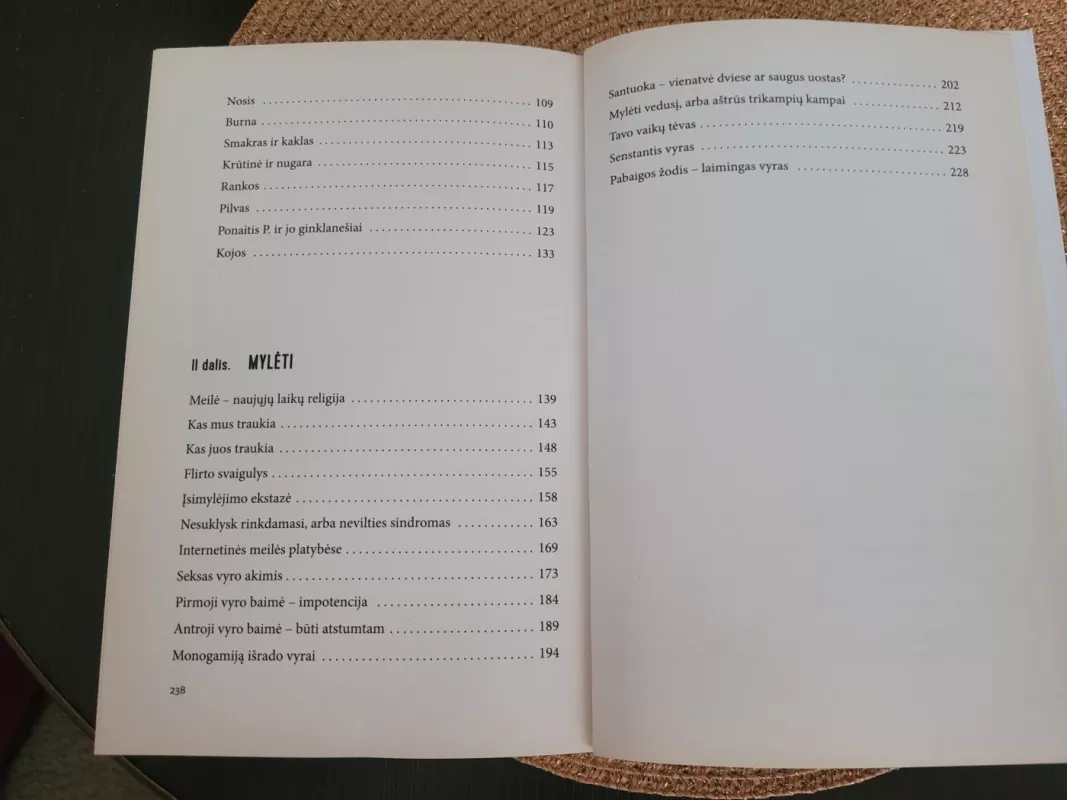 Jis - Vanagaitė Rūta, knyga 4