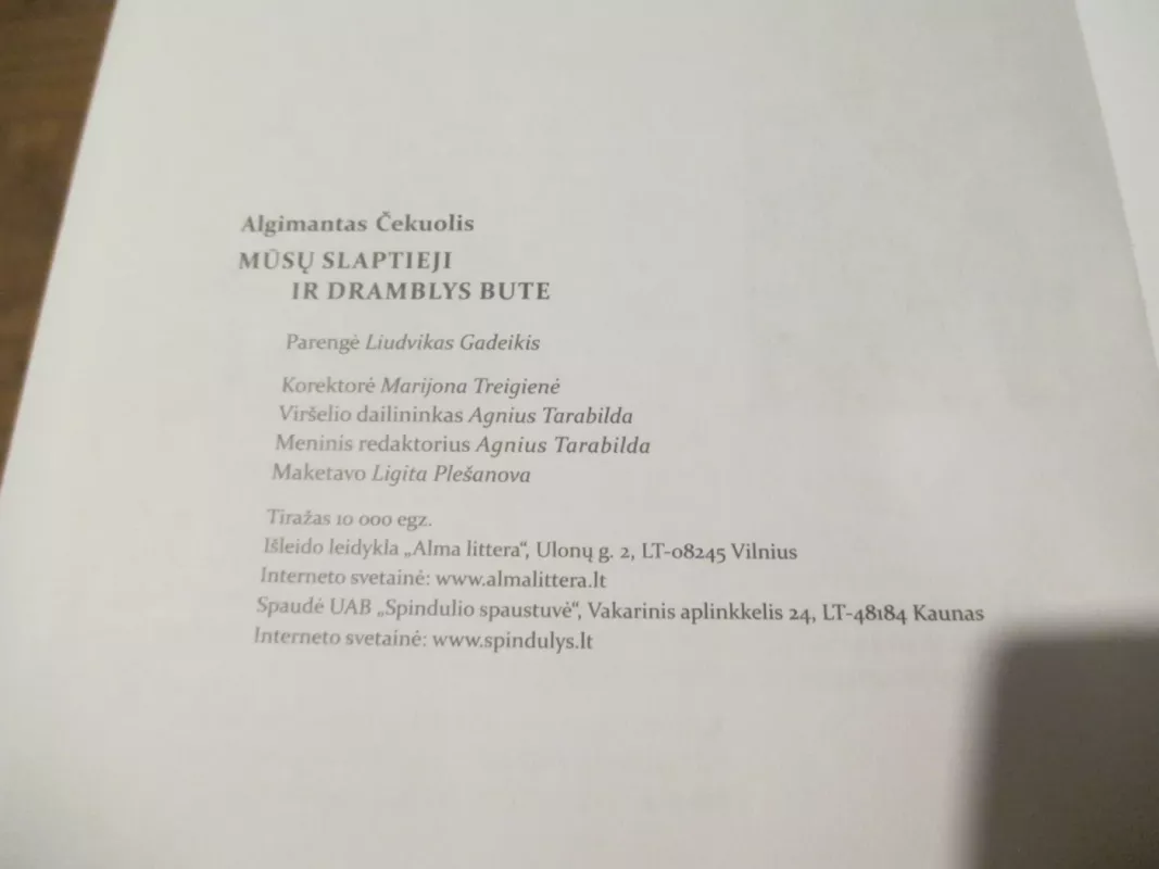 Mūsų slaptieji ir dramblys bute - Algimantas Čekuolis, knyga 5