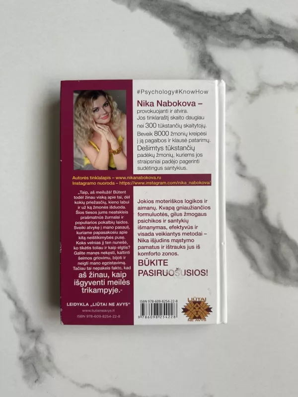 Lovoje su tavo vyru - Nika Nabokova, knyga 3