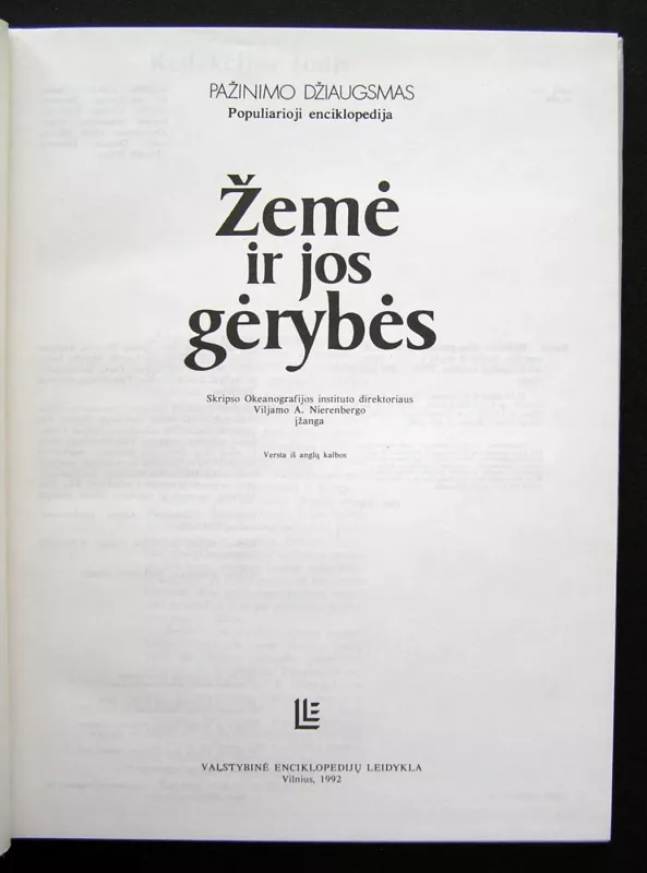 Žemė ir jos gėrybės - Mitchell James, knyga 3