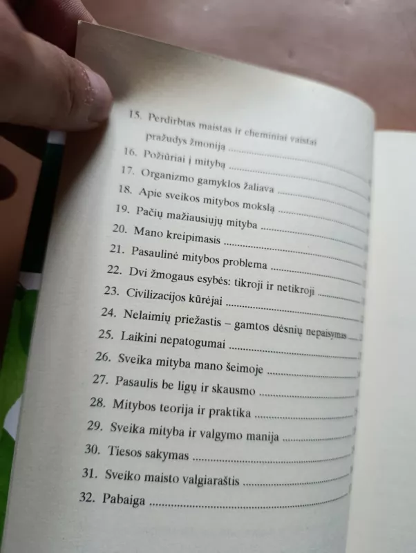 Menas gyventi be ligų - Aršavir Aterov, knyga 6