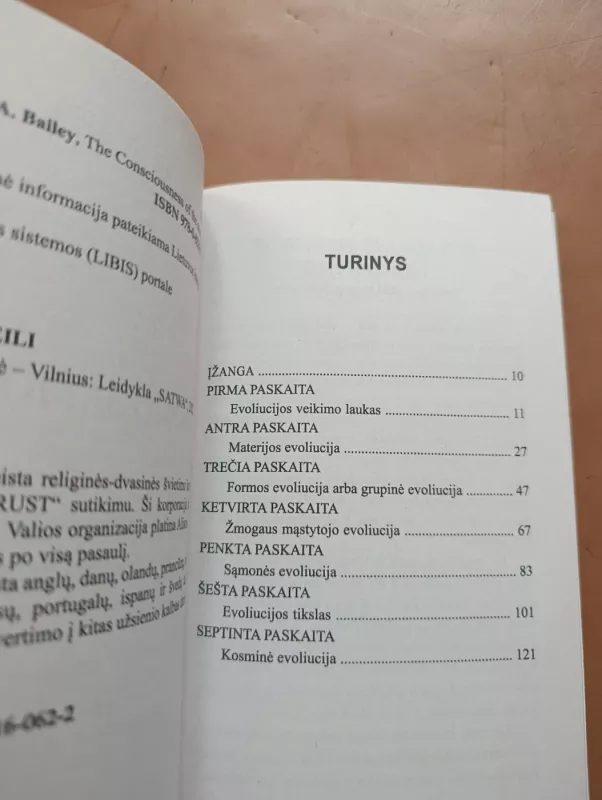 Atomo sąmonė - Bailey Alice A., knyga 4