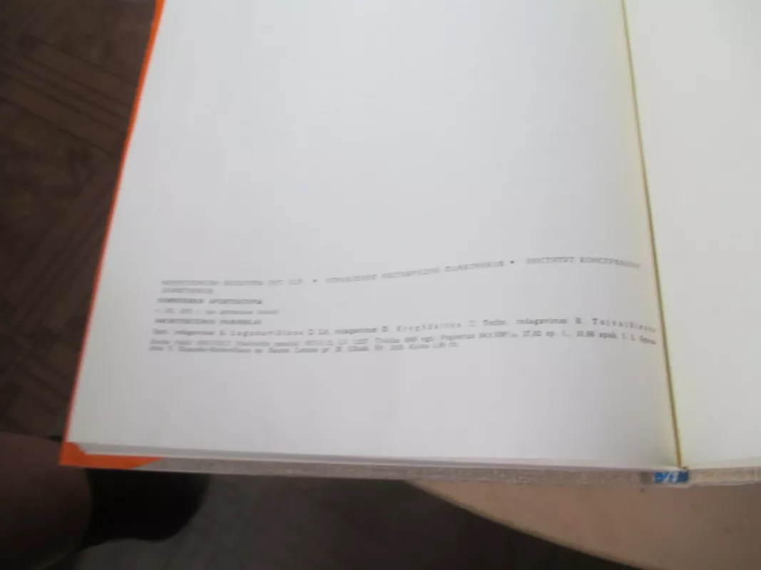 Architektūros paminklai III - Autorių Kolektyvas, knyga 4