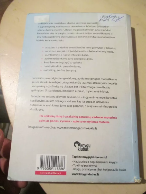 Moters magijos mokykla - Pabarčiūtė Andrė, knyga 4