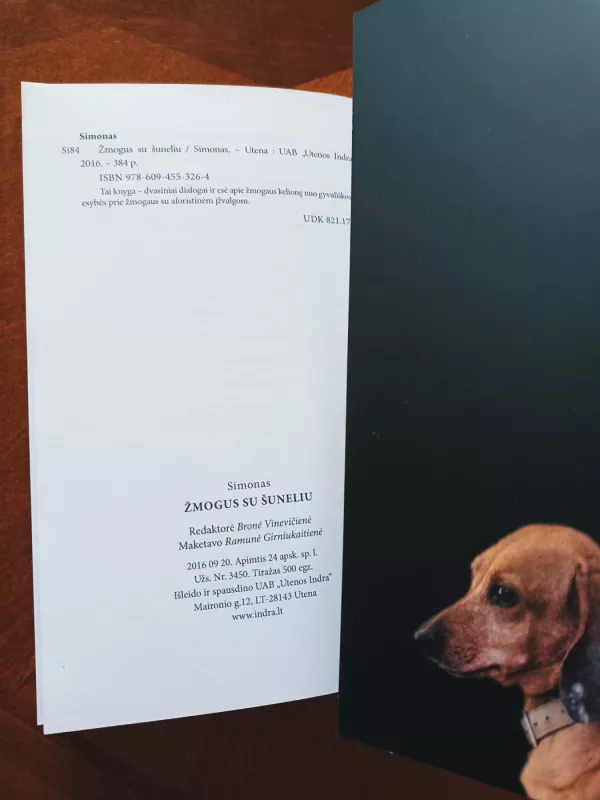 Žmogus su šuneliu - Simon Haas, knyga 4