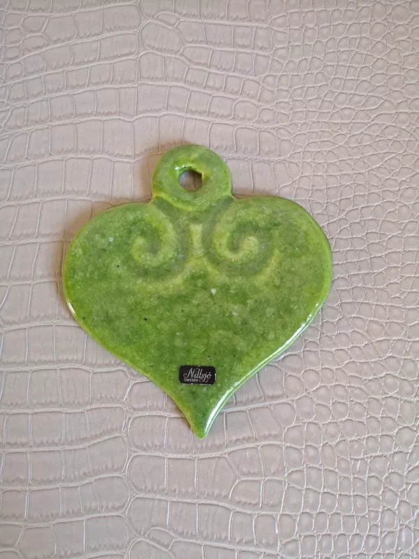 Nittsjo Sweden pakabinama keramikinė žalia širdis - , namai ir interjeras 3