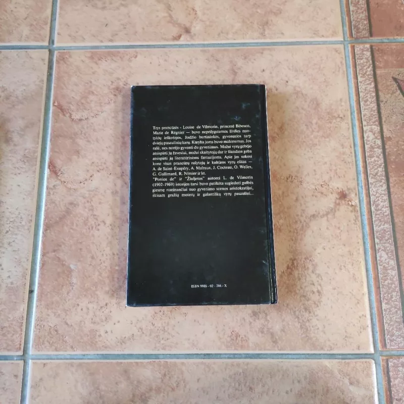 Ponia de. Žiuljeta - Louise de Vilmorin, knyga 3