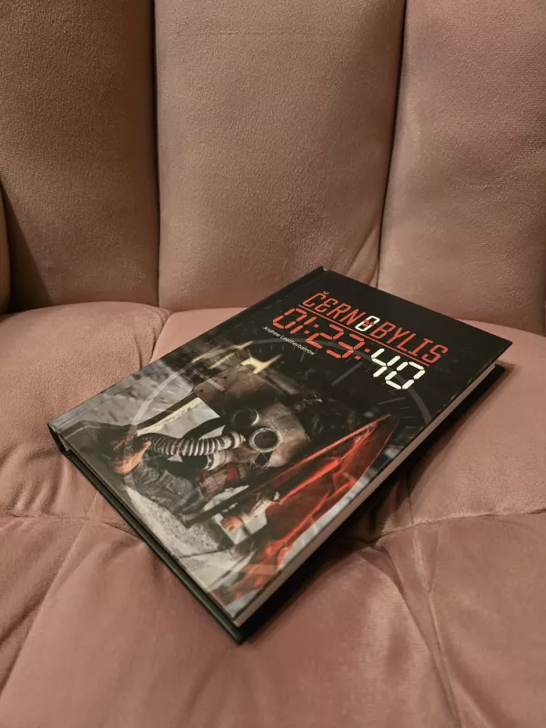 Černobylis. 01:23:40 - Andrew Leatherbarrow, knyga 3