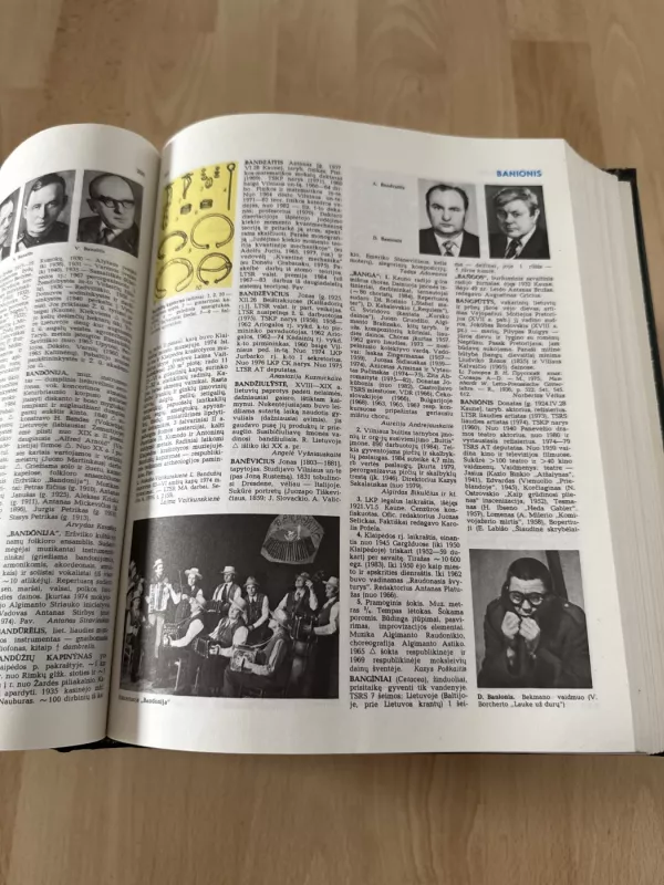 Tarybų Lietuvos enciklopedija (4 tomai) - Autorių Kolektyvas, knyga 3