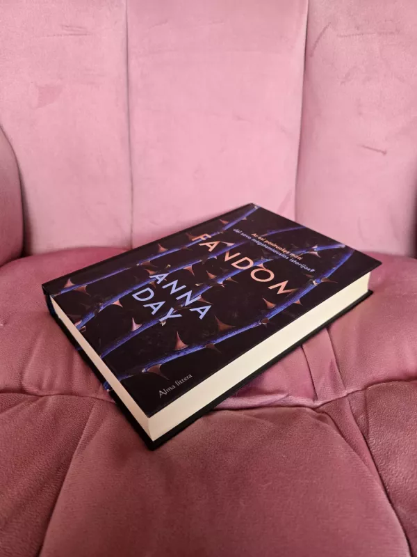 Fandom - Ana Day, knyga 3