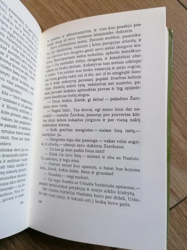 Išdukterė - Antanas Vienuolis, knyga 3