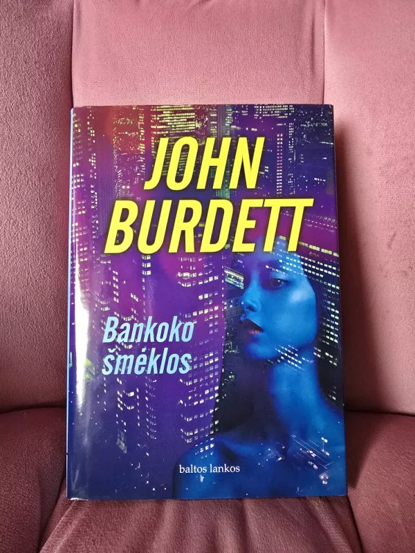Bankoko šmėklos - John Burdett, knyga 2
