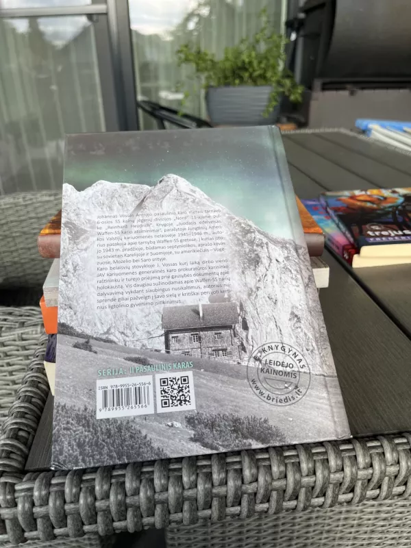 Juodasis Edelveisas. Waffen-SS kario atsiminimai - Johann Voss, knyga 3