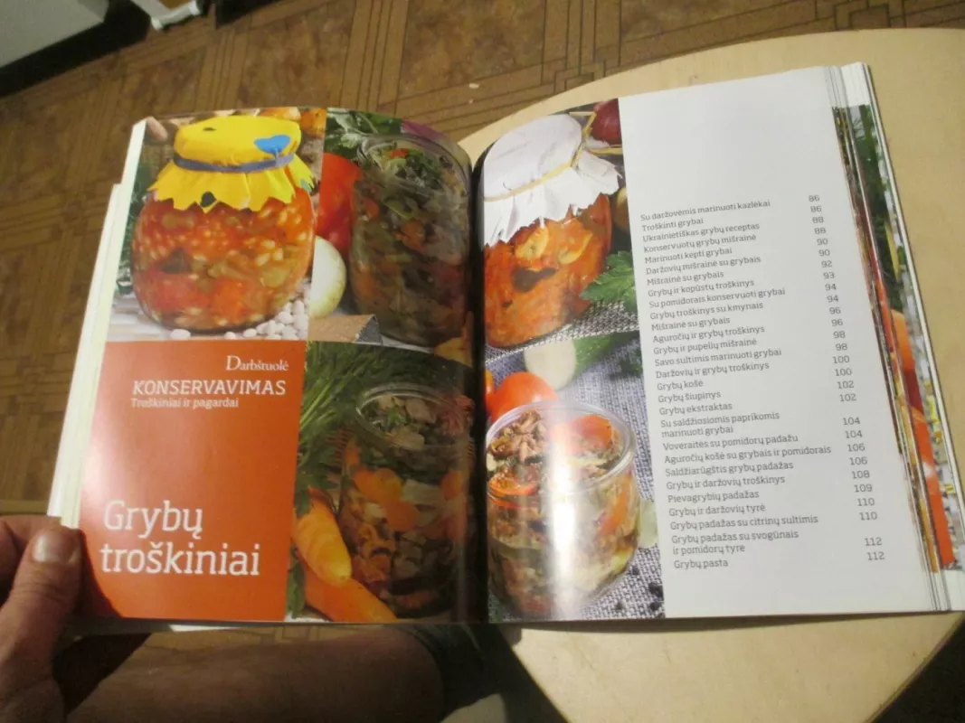 Konservavimas: troškiniai ir pagardai - Autorių Kolektyvas, knyga 6