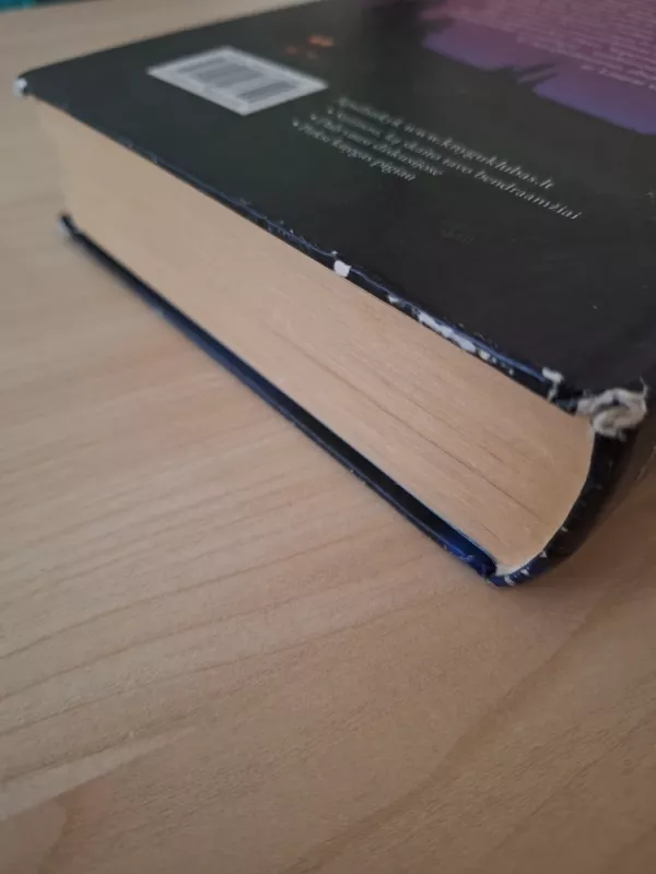 Laura ir Septynių mėnulių antspaudas - Peter Freund, knyga 5