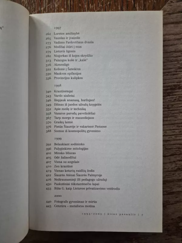 Kitas pasaulis 1993-2003 (esė rinktinė) - Rolandas Rastauskas, knyga 5