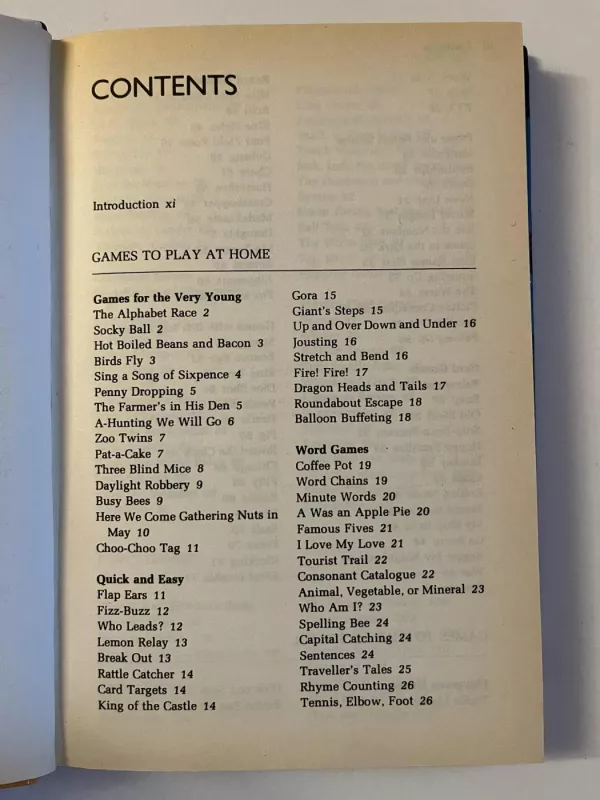 Children's Games: Over 300 Indoor and Outdoor Games for Children of All Ages - Brandreth, Gyles, knyga 2