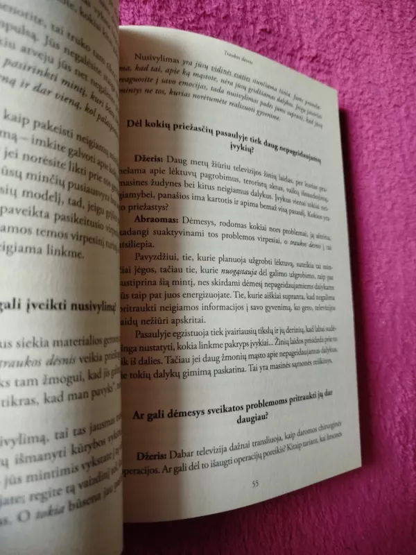 Traukos dėsnis. Ką daryti, kad jis jums padėtų - Esthera Hicks, Jerry Hicks Jerry Hicks, knyga 4