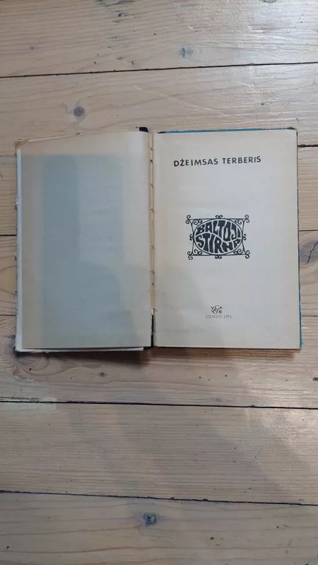 Baltoji stirna - Džeimsas Terberis, knyga 3