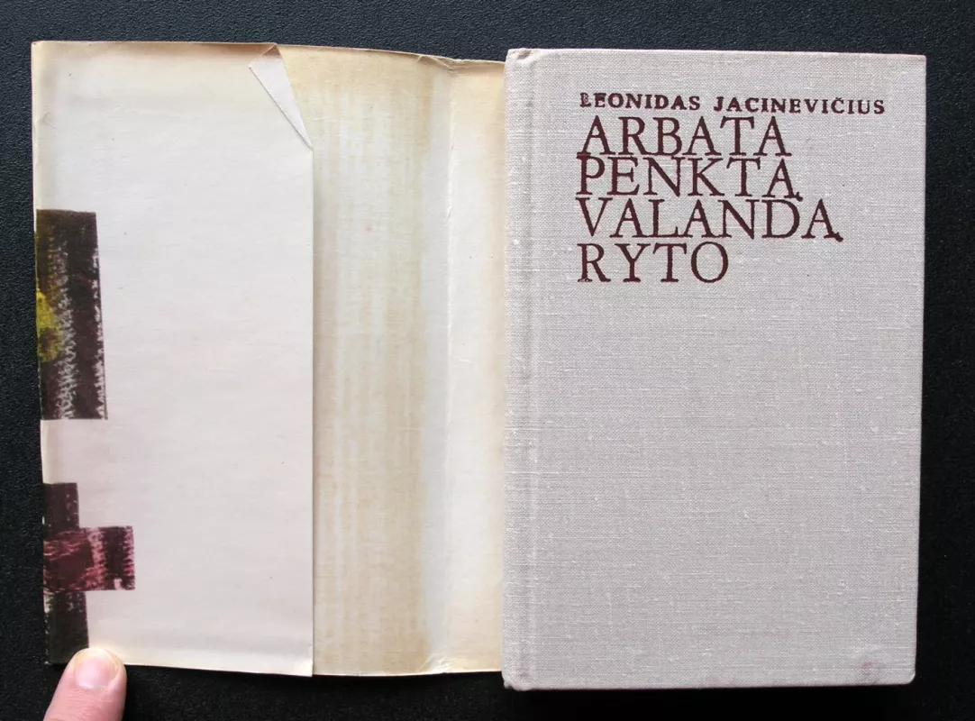 Arbata penktą valandą ryto - Leonidas Jacinevičius, knyga 3