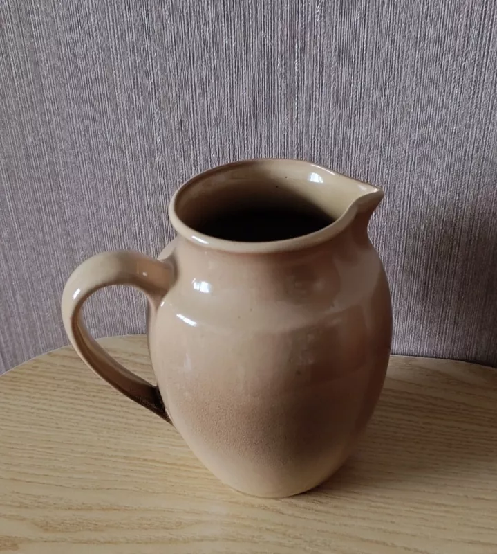 Ąsotis - , namai ir interjeras 2