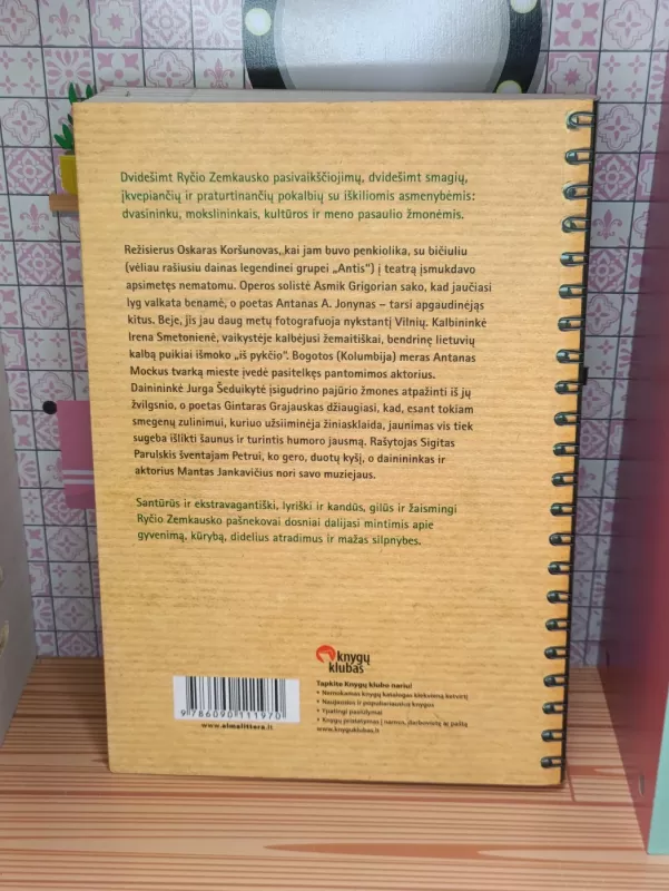 Pasivaikščiojimai - Rytis Zemkauskas, knyga 5