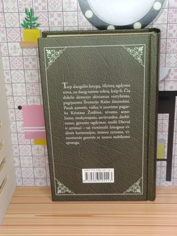 UGDYMAS - Elena Vait, knyga 3