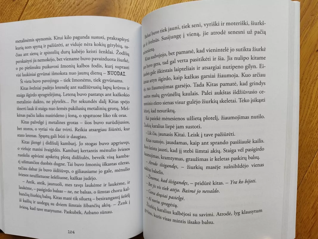 Laukiniai - C. Alexander London, knyga 5