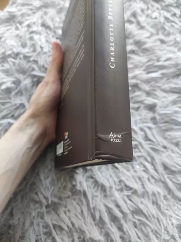 Vaistininko duktė - Charlotte Betts, knyga 4