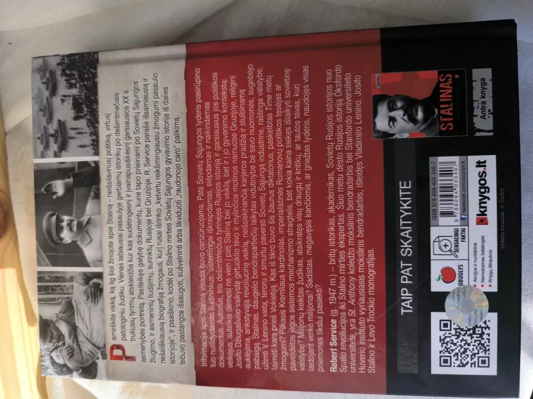 Stalinas. Pirma knyga - Robert Service, knyga 4