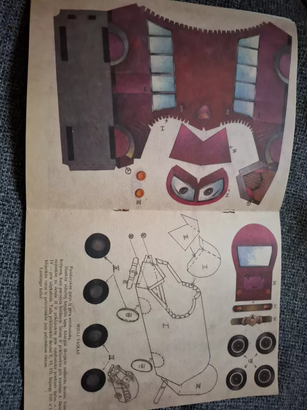 Autobusiukas. Žaislinė knygelė - Vilija Marcinkevičienė, knyga 3