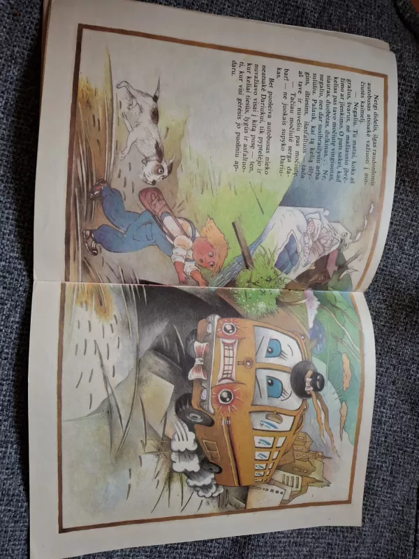 Autobusiukas. Žaislinė knygelė - Vilija Marcinkevičienė, knyga 4