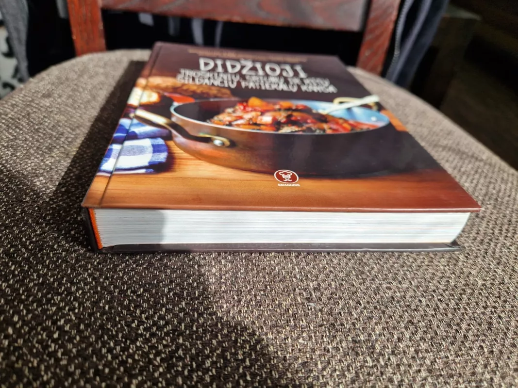 Didžioji troškinių, sriubų ir kitų šildančių patiekalų knyga - Neringa Kalasauskaitė, knyga 4