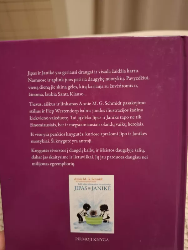 Jipas ir Janikė: Gėlių skynimas ir kiti apsakymėliai - Annie M. G. Schmidt, knyga 3