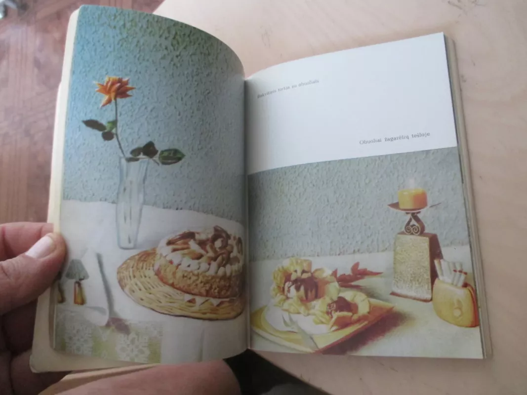 Viskas iš obuolių - Autorių Kolektyvas, knyga 6