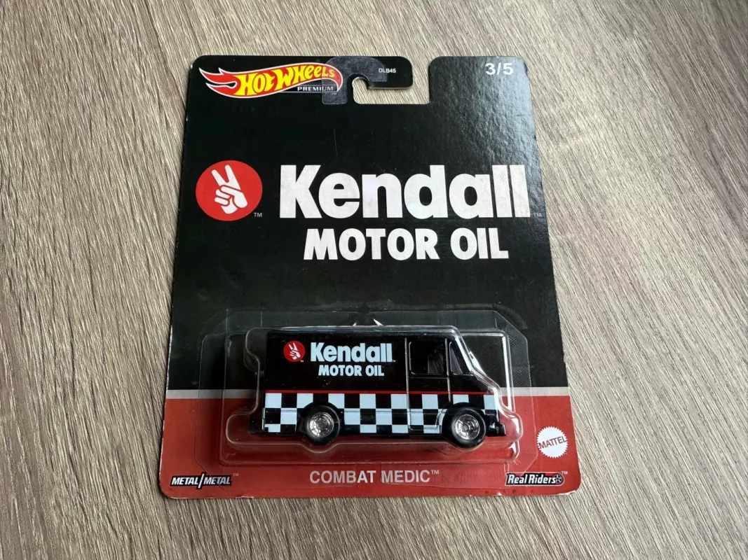 1971 Plymouth Satelite Combat Medic Hot Wheels Premium - , namai ir interjeras 2