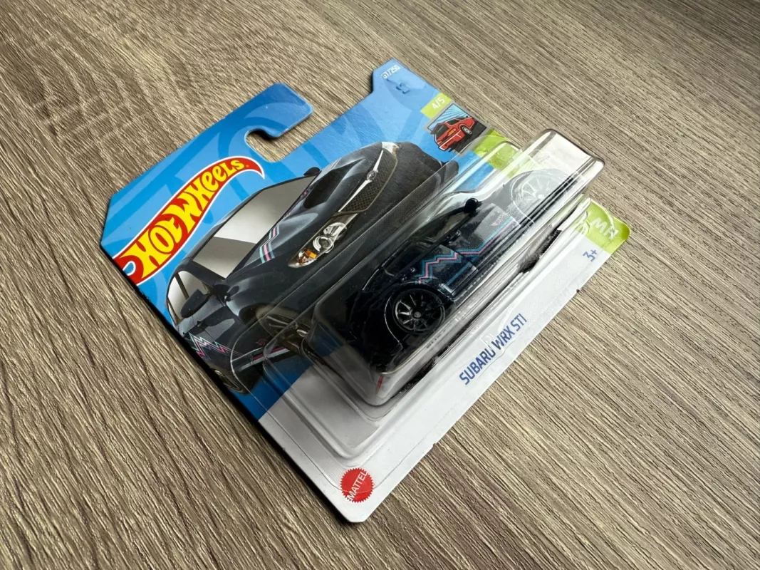 Subaru WRX Sti Hot Wheels - , namai ir interjeras 3
