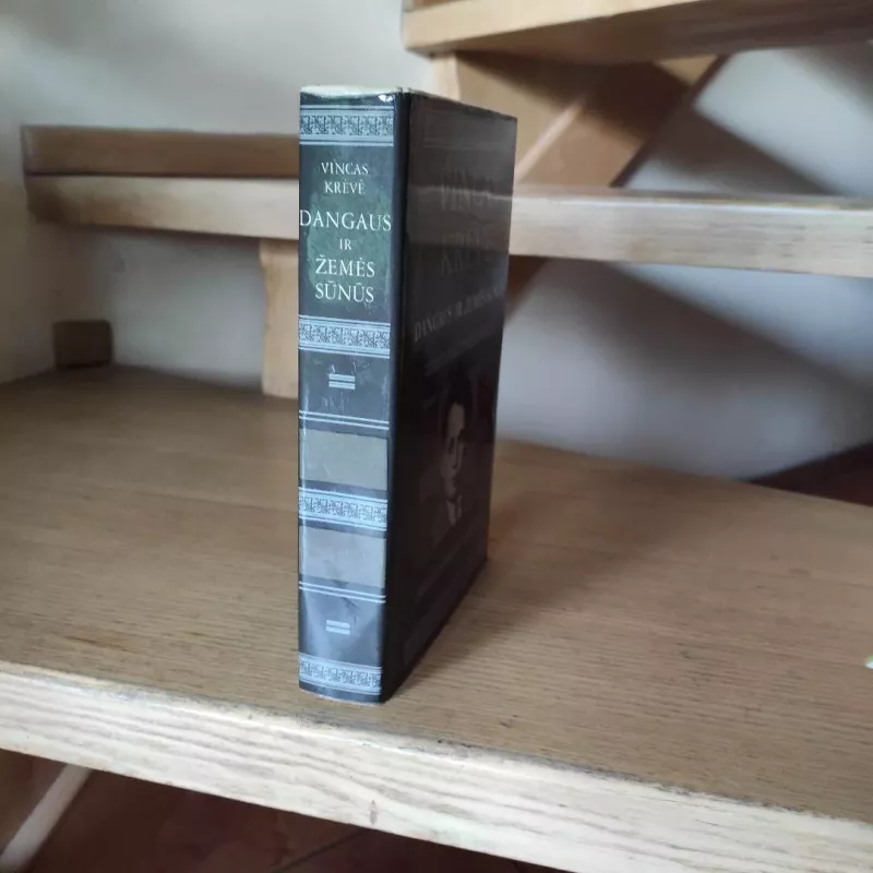 Dangaus ir žemės sūnūs - Vincas Krėvė, knyga 6