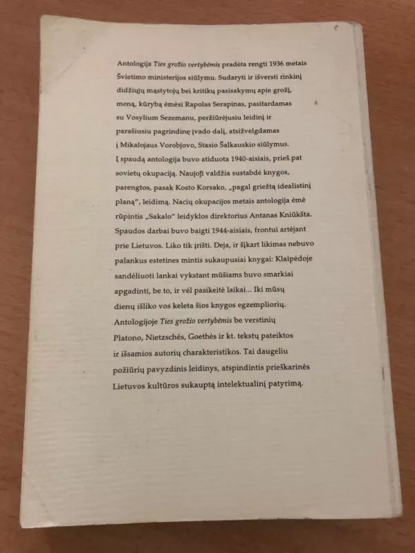 Ties grožio vertybėmis - Autorių Kolektyvas, knyga 4