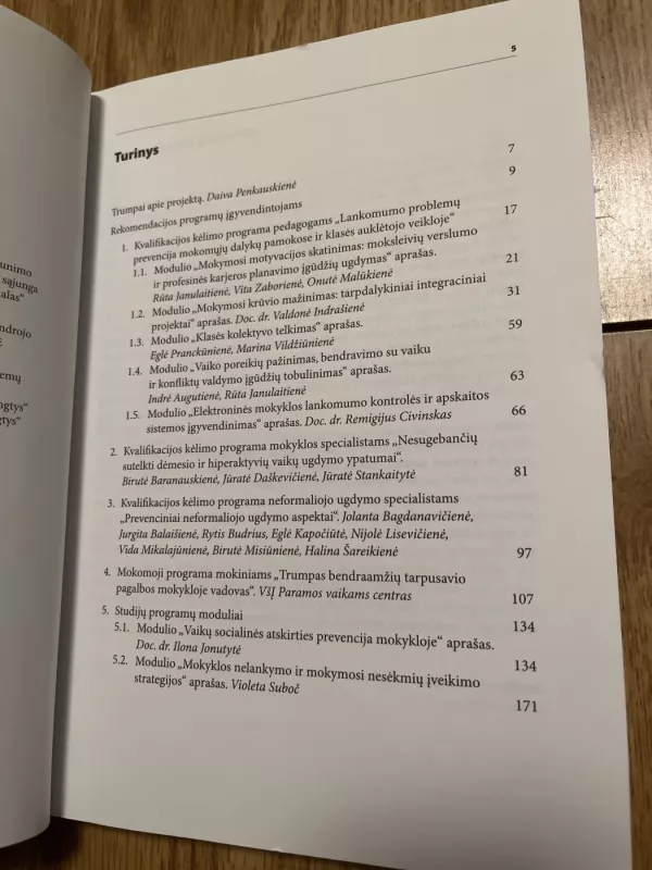 Lankomumo problemų prevencija mokykloje - Red. Danutė Ulč, knyga 3