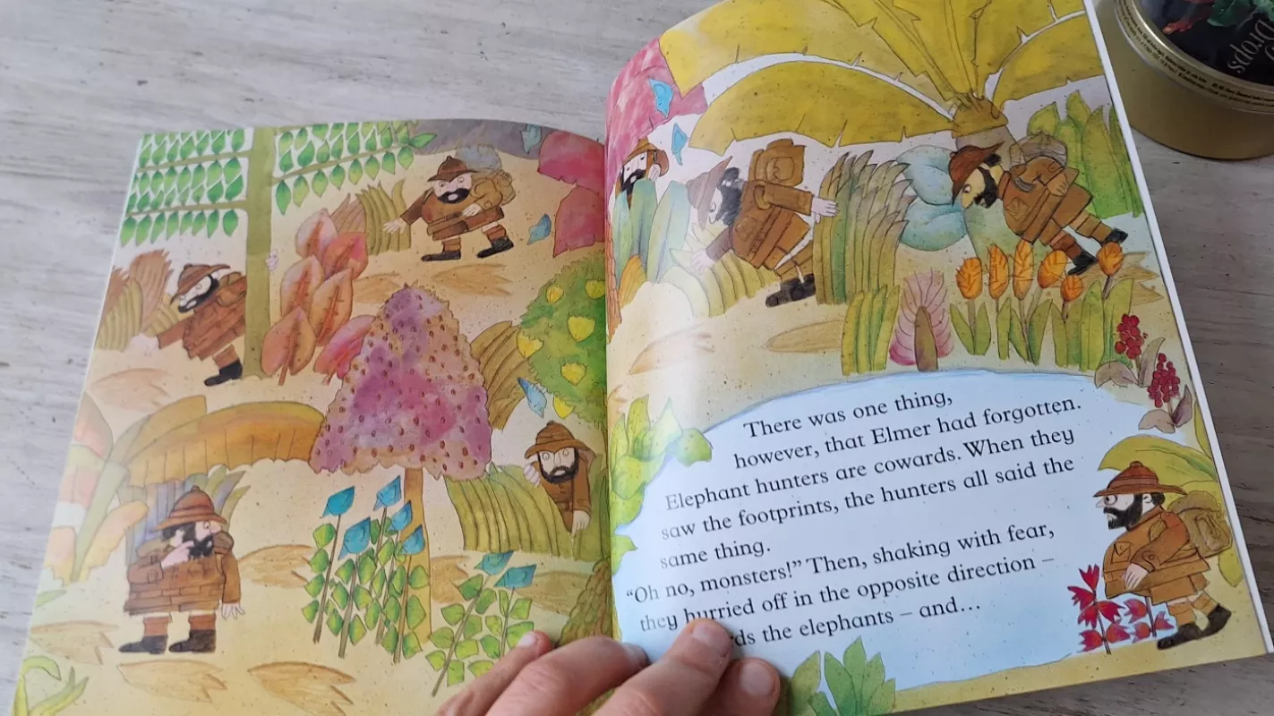 Elmer on Stilts - David McKee, knyga 4