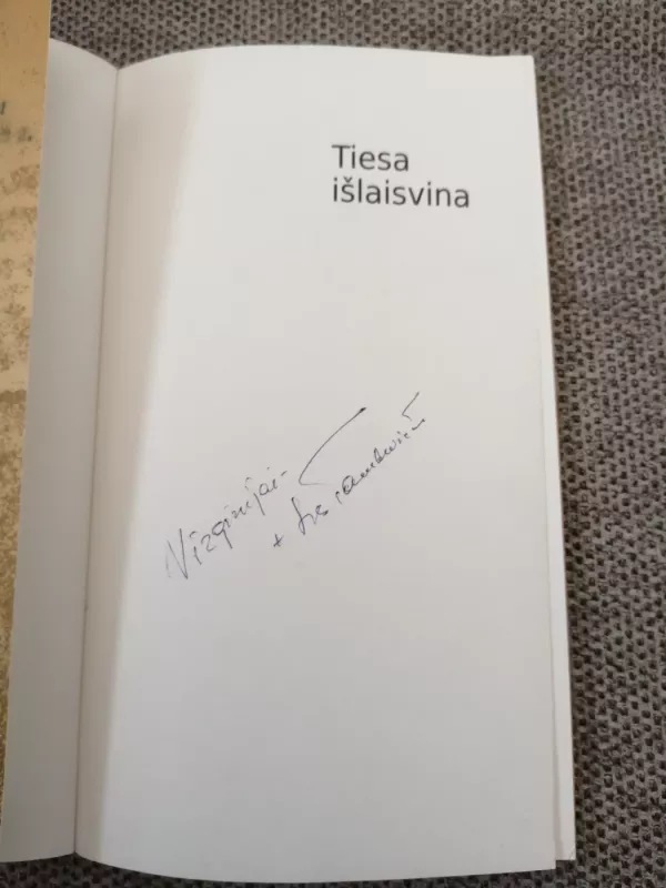 Tiesa išlaisvina - Autorių Kolektyvas, knyga 3