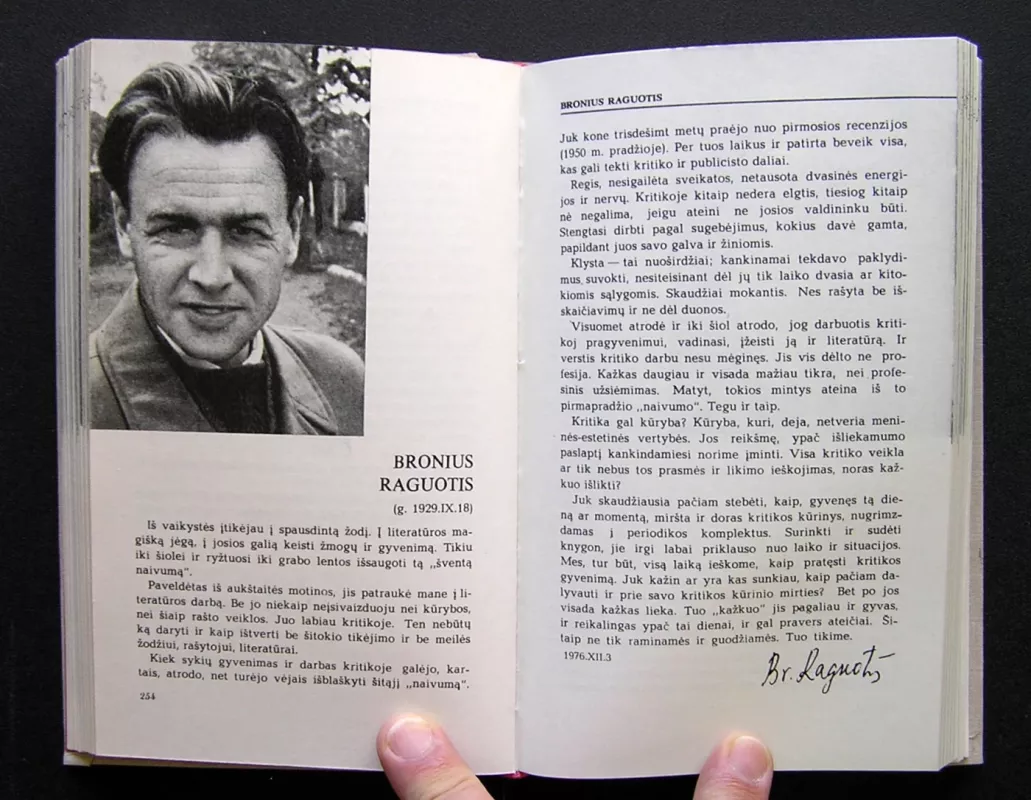 Tarybų Lietuvos rašytojai (2 tomai) - Autorių Kolektyvas, knyga 6