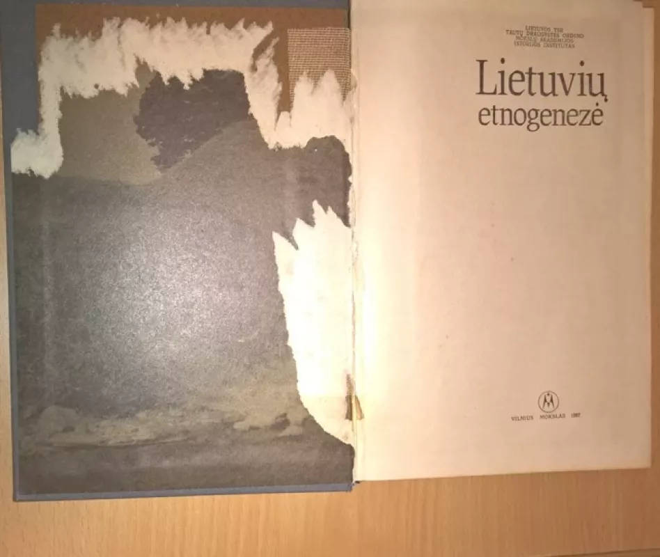 (2 kn.) Lietuvių eilėdara; Lietuvių etnogenezė - J. Girdzijauskas;   R. Volkaitė-Kulikauskienė , knyga 5